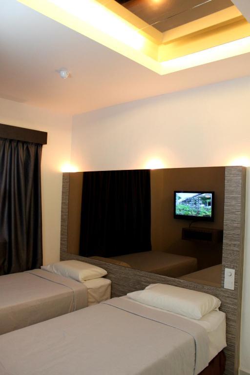 Dream Hotel Klang Room photo