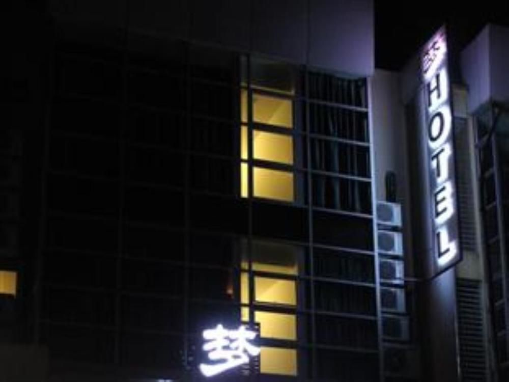 Dream Hotel Klang Exterior photo